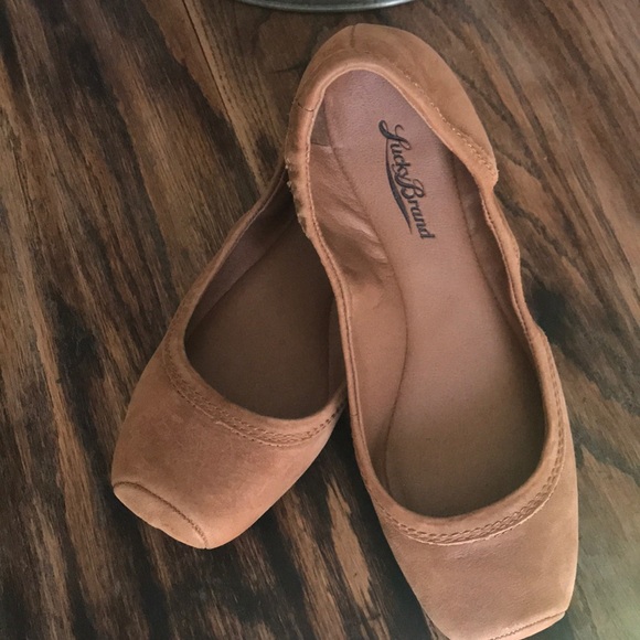 lucky brand santana flats